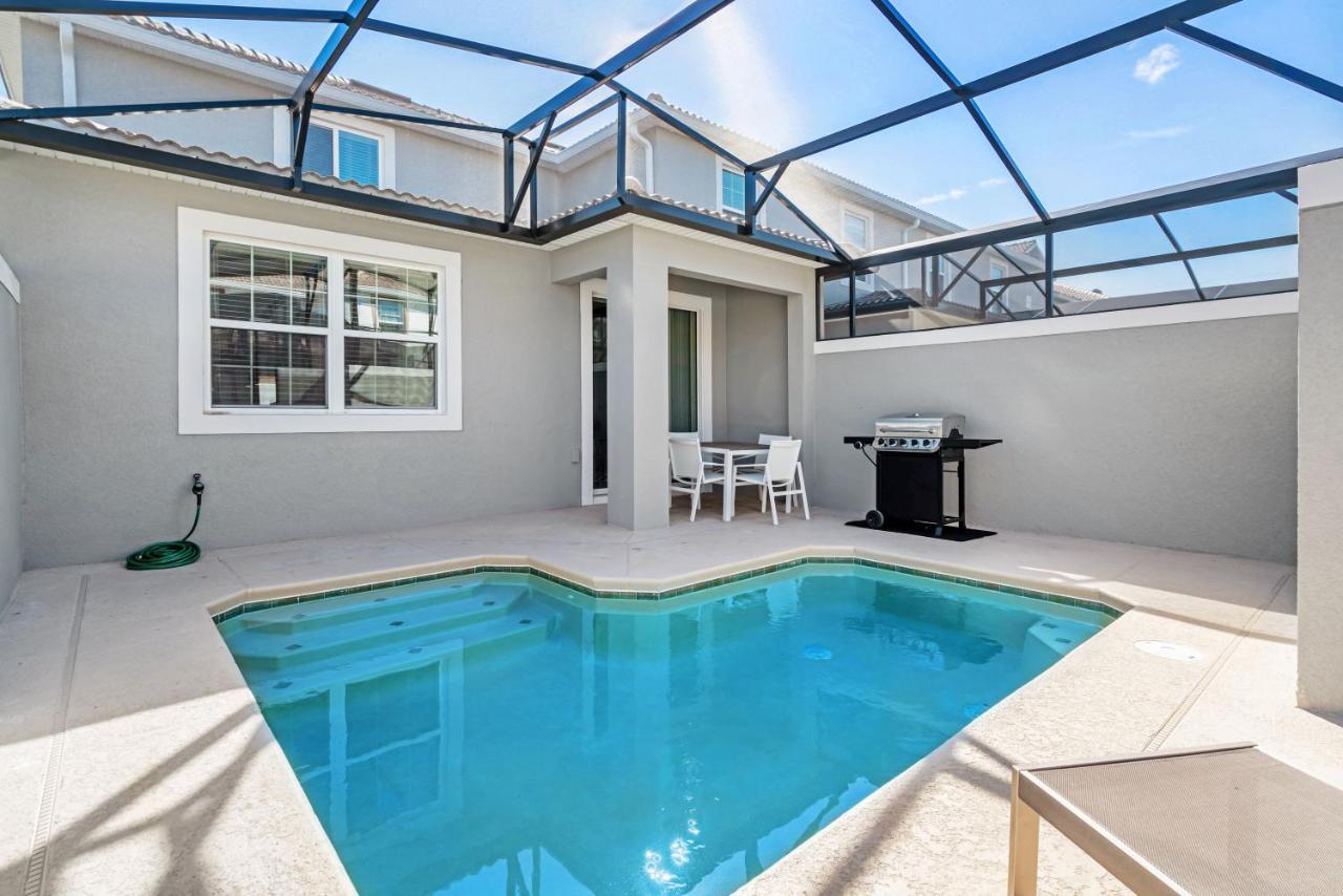 Beautiful Modern Home Wprivate Pool Near Wdw キシミー エクステリア 写真